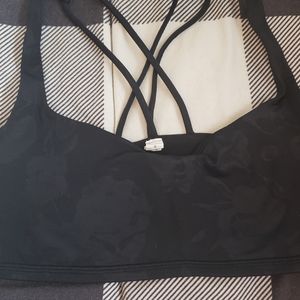 Lululemon sports bra